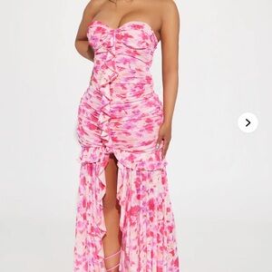 Fashion Nova Pink and White Ruched Strapless Bodycon Dress